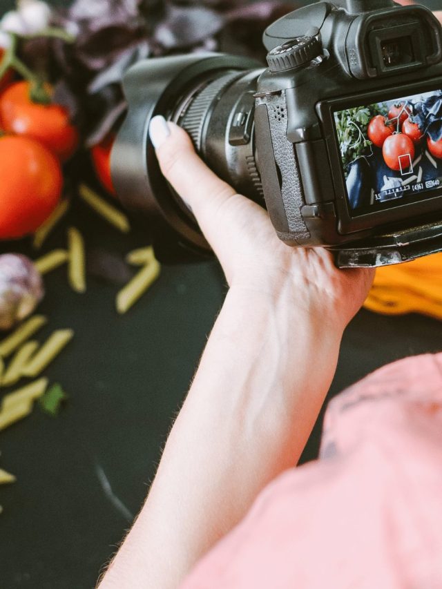 10 Best Food Blogs of 2022 (+How They Make Money)