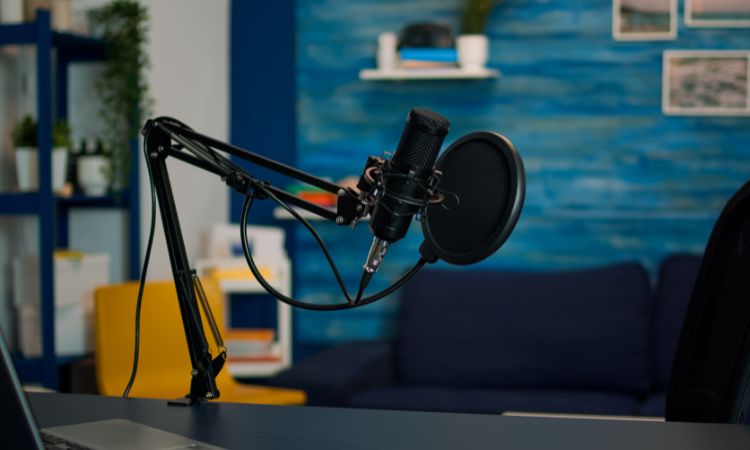 podcasting to make money online