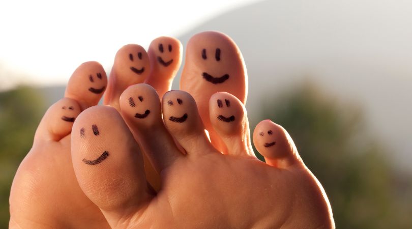 how to sell feet pictures featured image